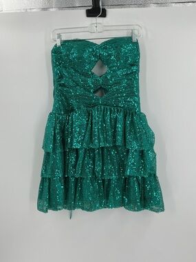 LECOYOYO Sparkly Sequin Tiered Homecoming Dresses Sweetheart Cut Out Gown size 2